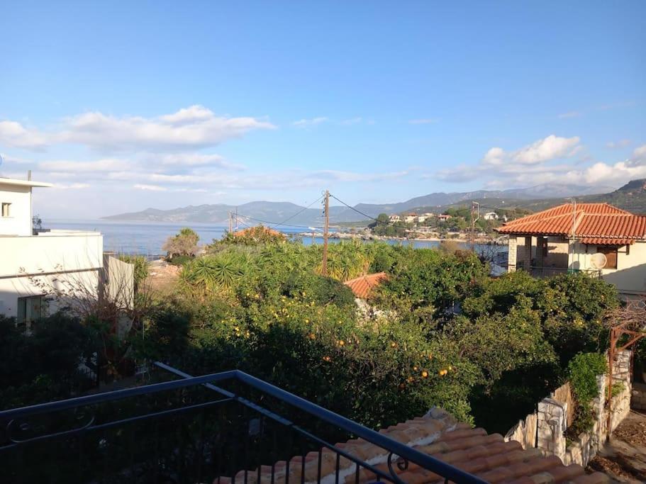 Stoupa Beachside Retro Apartment Buitenkant foto