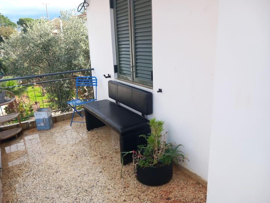 Stoupa Beachside Retro Apartment Buitenkant foto